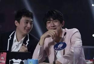 王思聪回归娱乐圈吃瓜